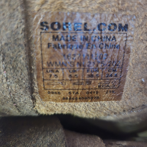 Sorel Women's Distressed Brown Lace-Up Boots - Picture 10 of 11